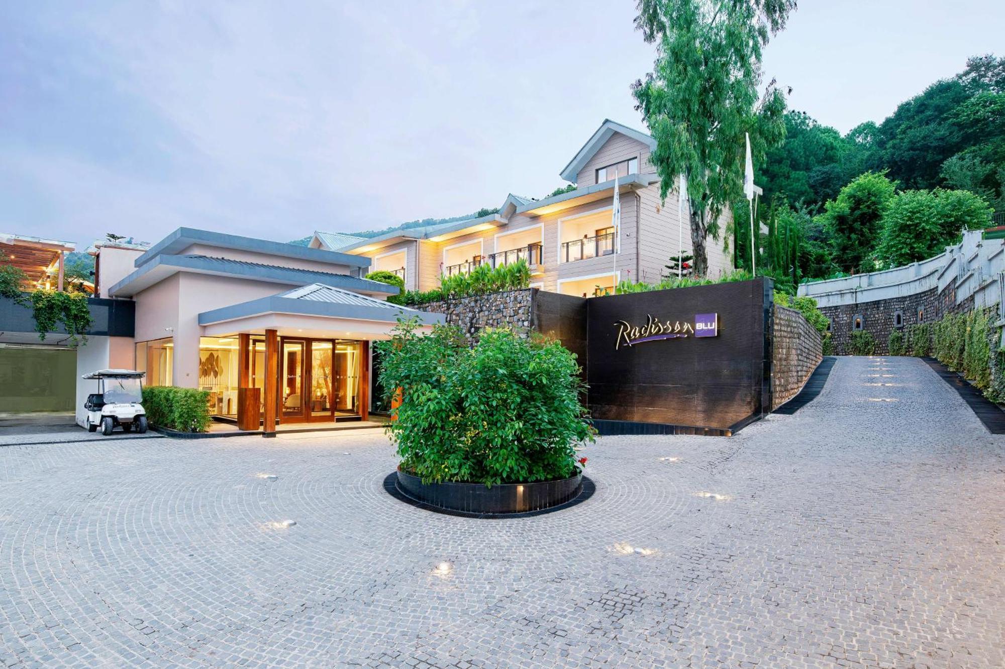 Radisson Blu Resort Dharamsala Exteriér fotografie