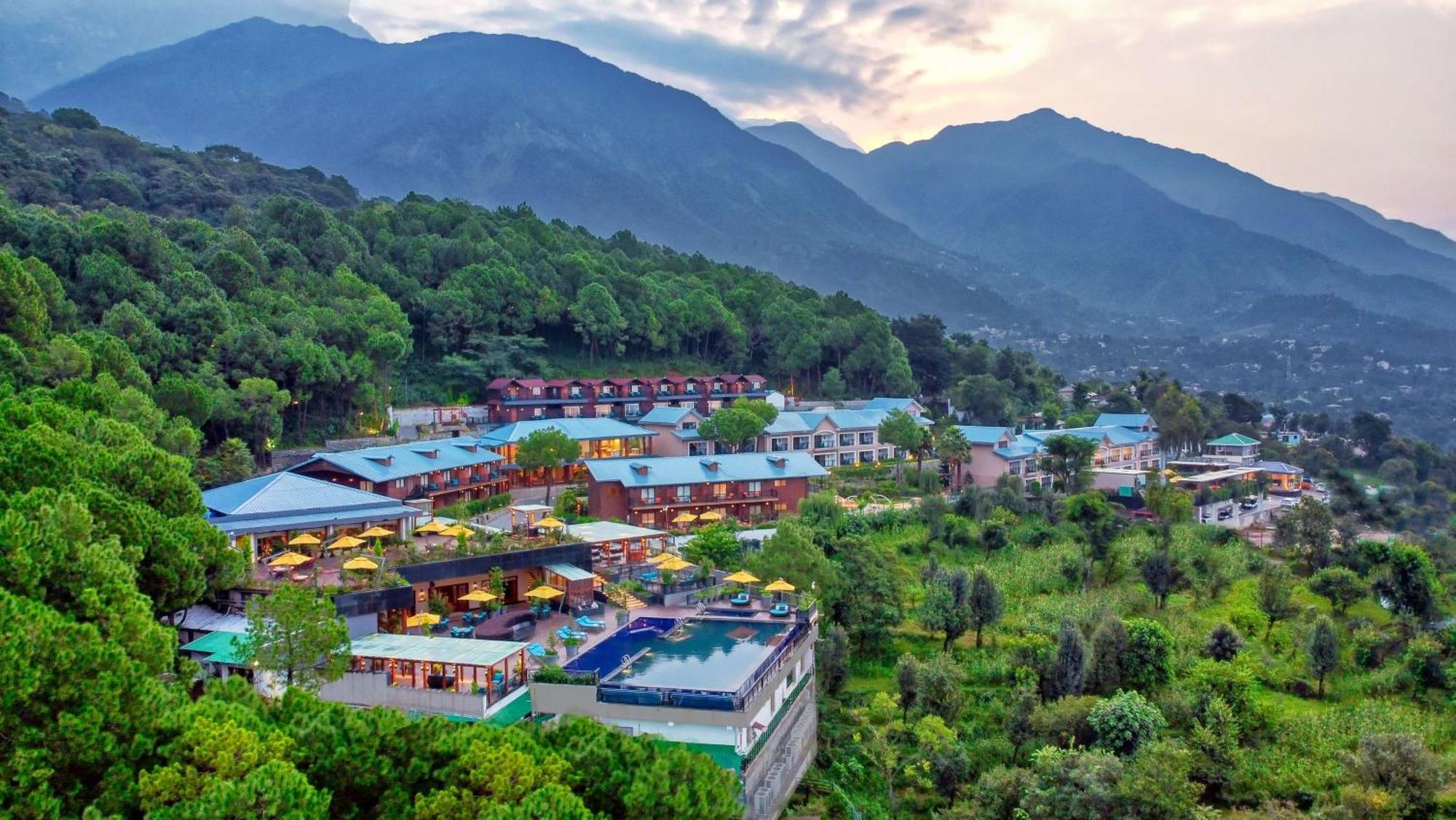 Radisson Blu Resort Dharamsala Exteriér fotografie